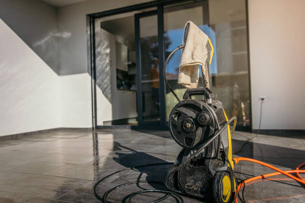 Best Restaurant Pressure Washing  in Edwardsburg, MI